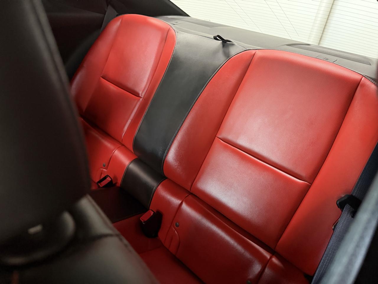 Chevrolet Camaro 2dr Cpe LT w/2LT 2015