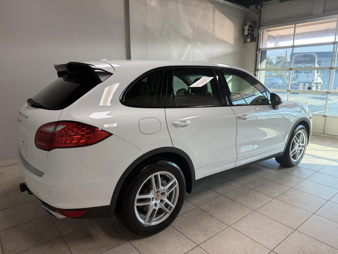 Porsche Cayenne AWD 4dr S 2014