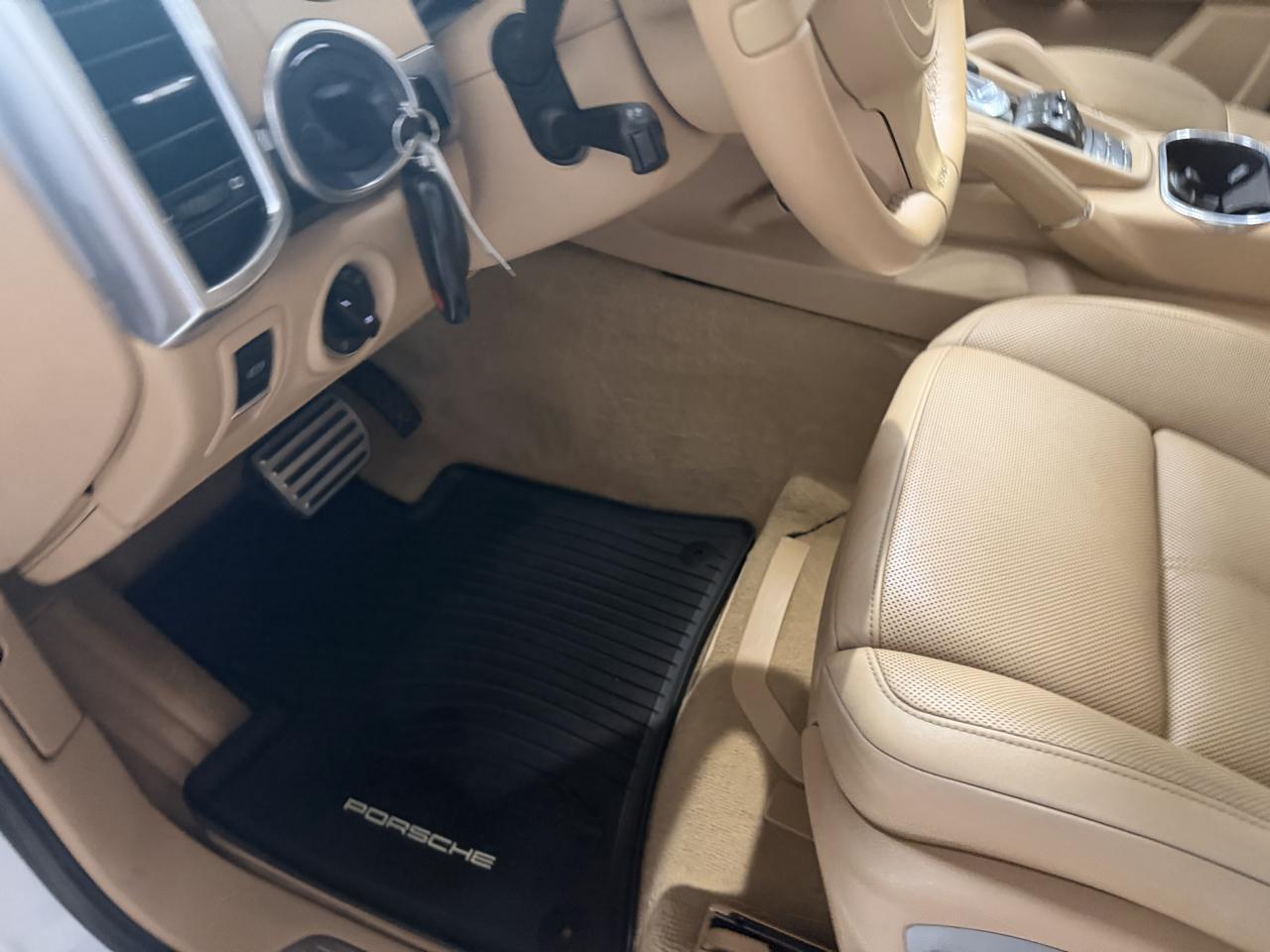 Porsche Cayenne AWD 4dr S 2014