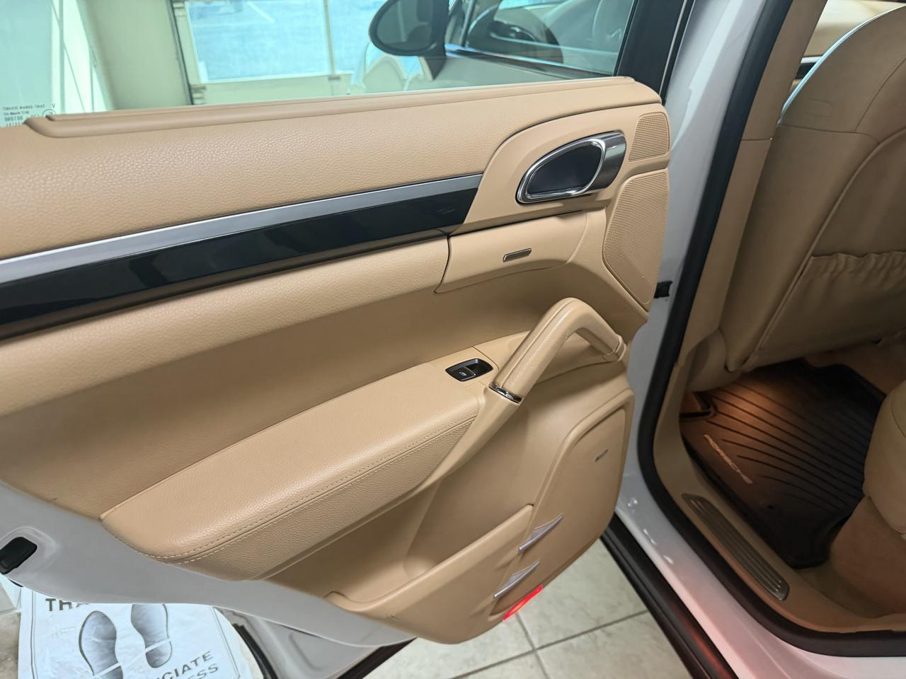 Porsche Cayenne AWD 4dr S 2014