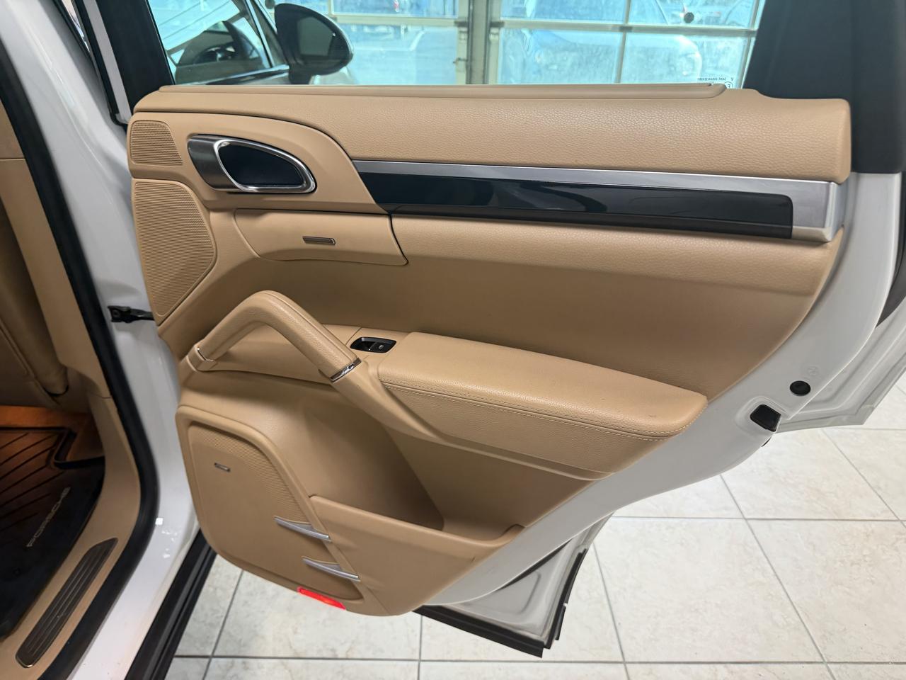 Porsche Cayenne AWD 4dr S 2014