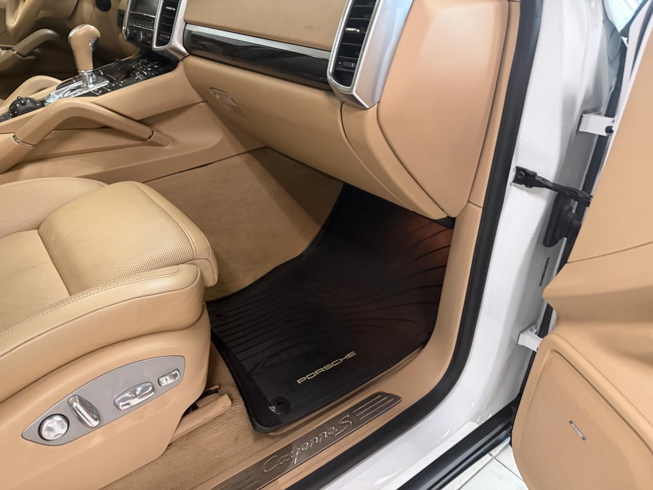 Porsche Cayenne AWD 4dr S 2014
