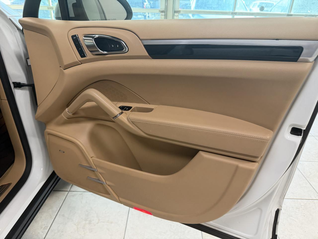 Porsche Cayenne AWD 4dr S 2014