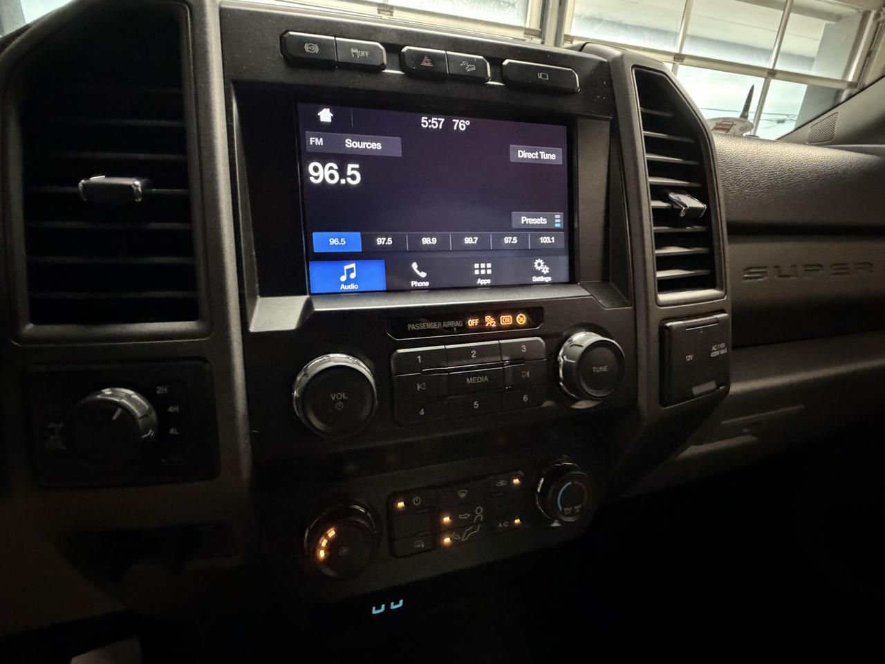 Ford Super Duty F-250 SRW XLT 4WD Crew Cab 6.75' Box 2019