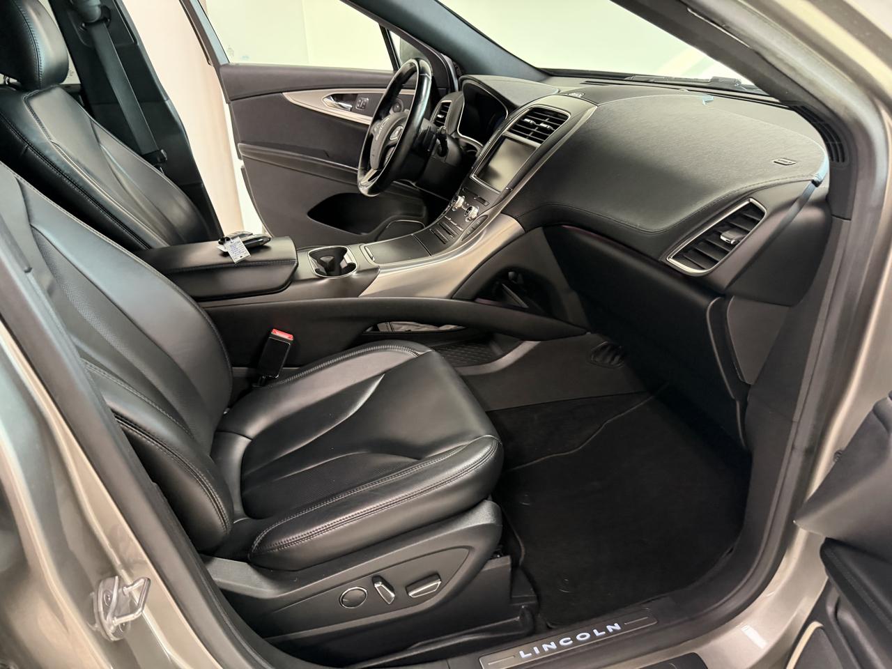 Lincoln MKX AWD 4dr Select 2016