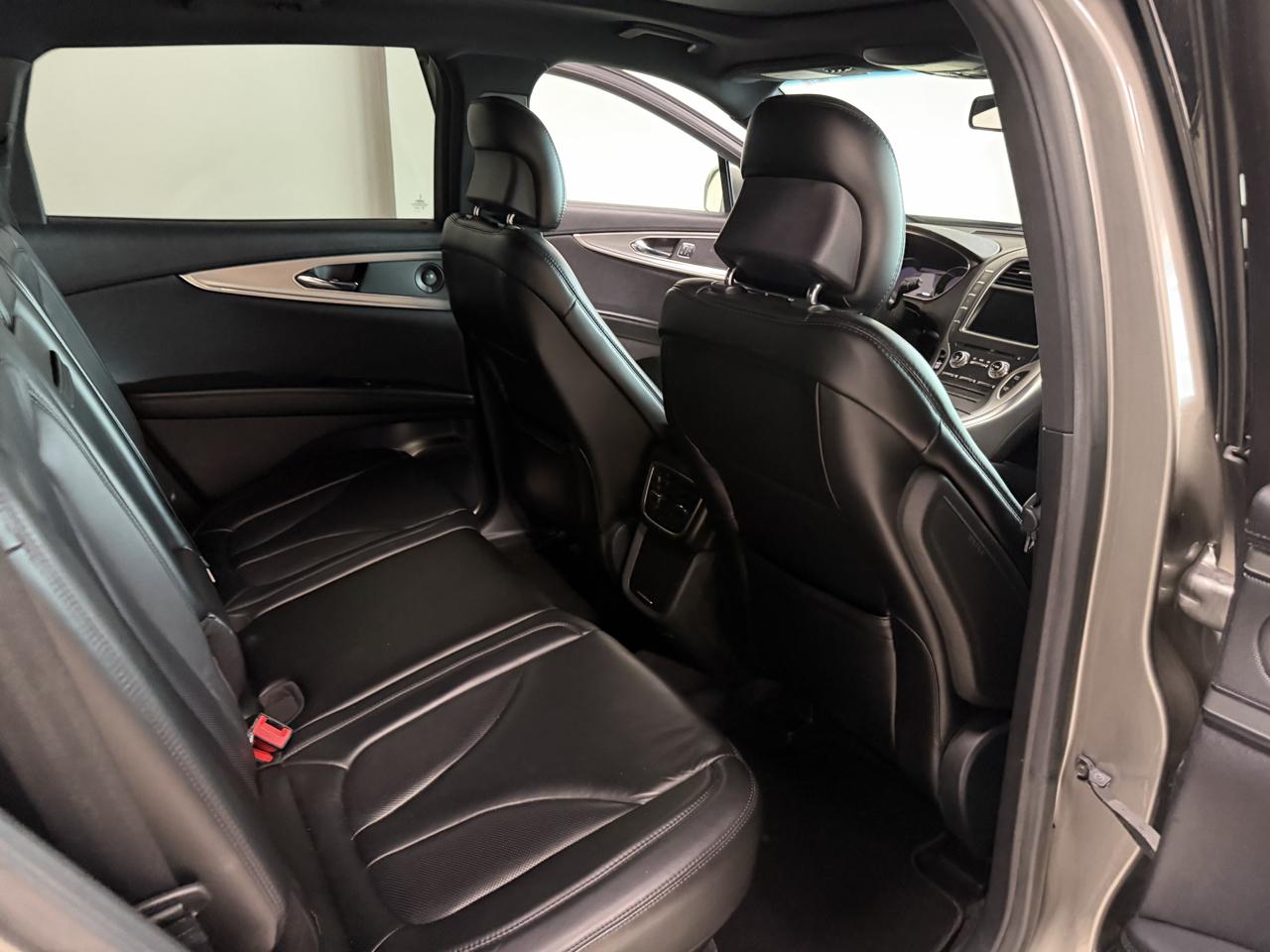 Lincoln MKX AWD 4dr Select 2016