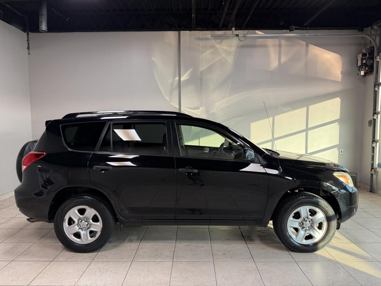 Toyota RAV4 FWD 4dr 4-cyl 4-Spd AT (Natl) 2008