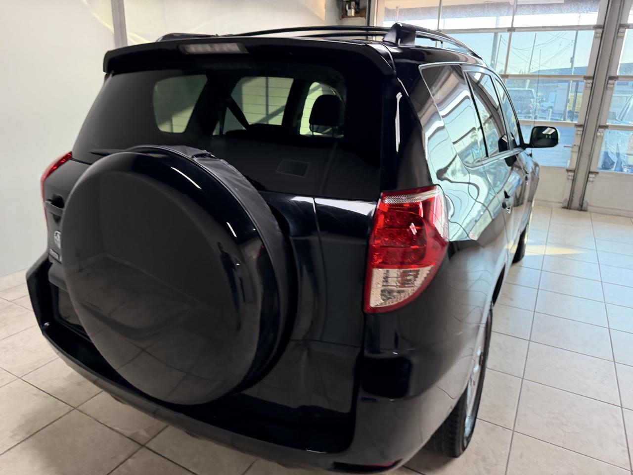 Toyota RAV4 FWD 4dr 4-cyl 4-Spd AT (Natl) 2008