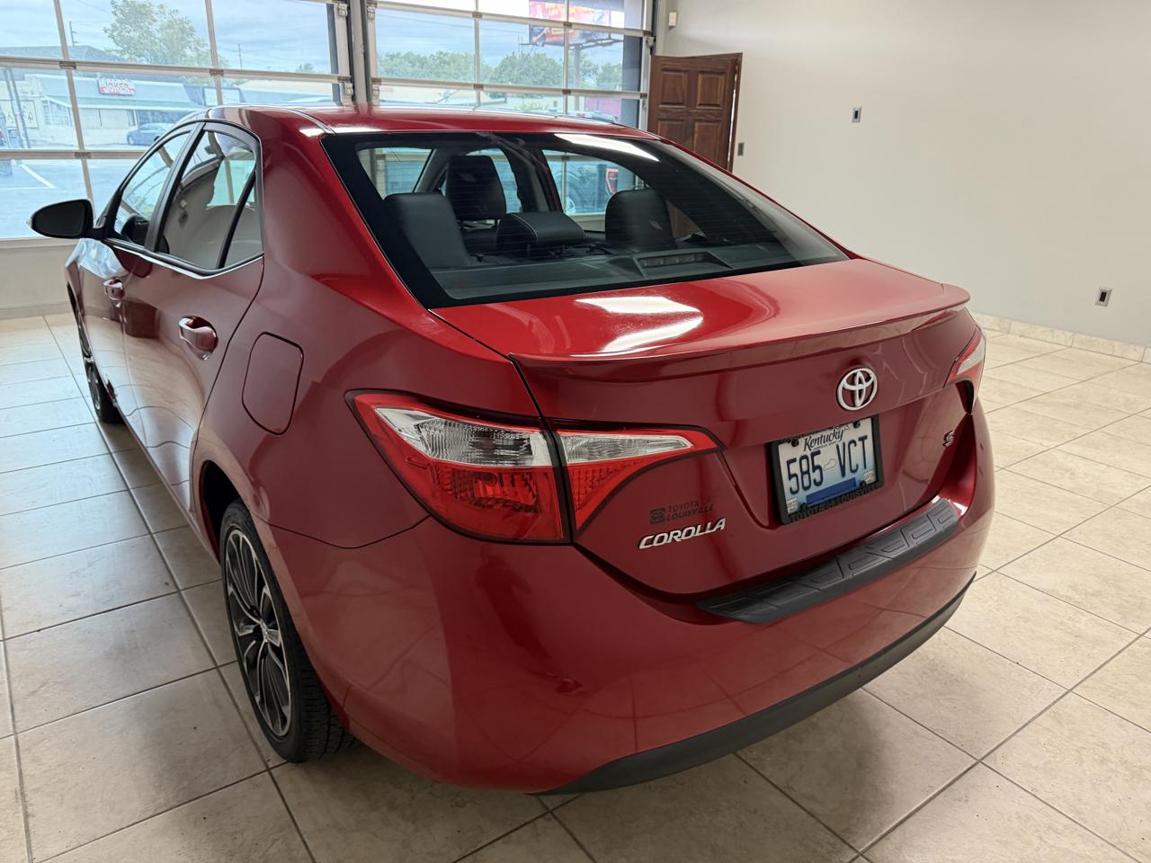 Toyota Corolla 4dr Sdn CVT S w/Special Edition Pkg (Natl) 2016