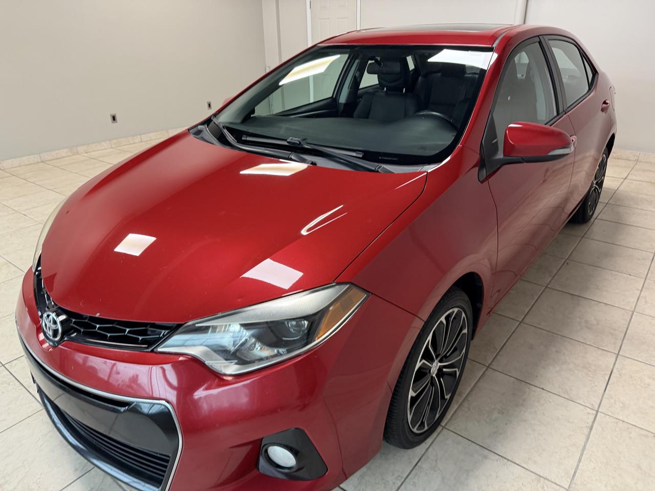 Toyota Corolla 4dr Sdn CVT S w/Special Edition Pkg (Natl) 2016