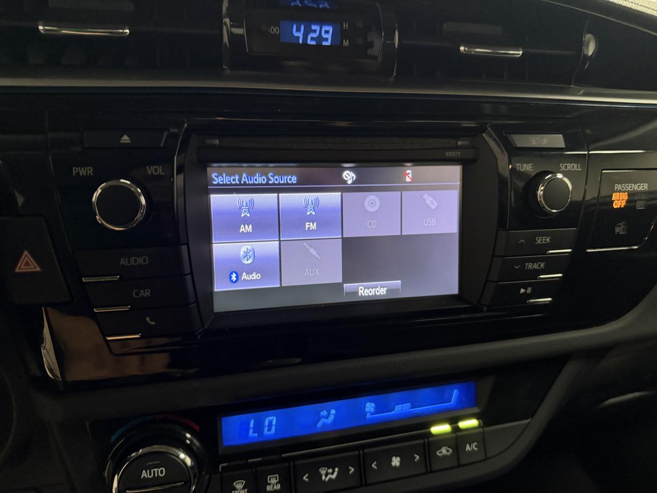 Toyota Corolla 4dr Sdn CVT S w/Special Edition Pkg (Natl) 2016