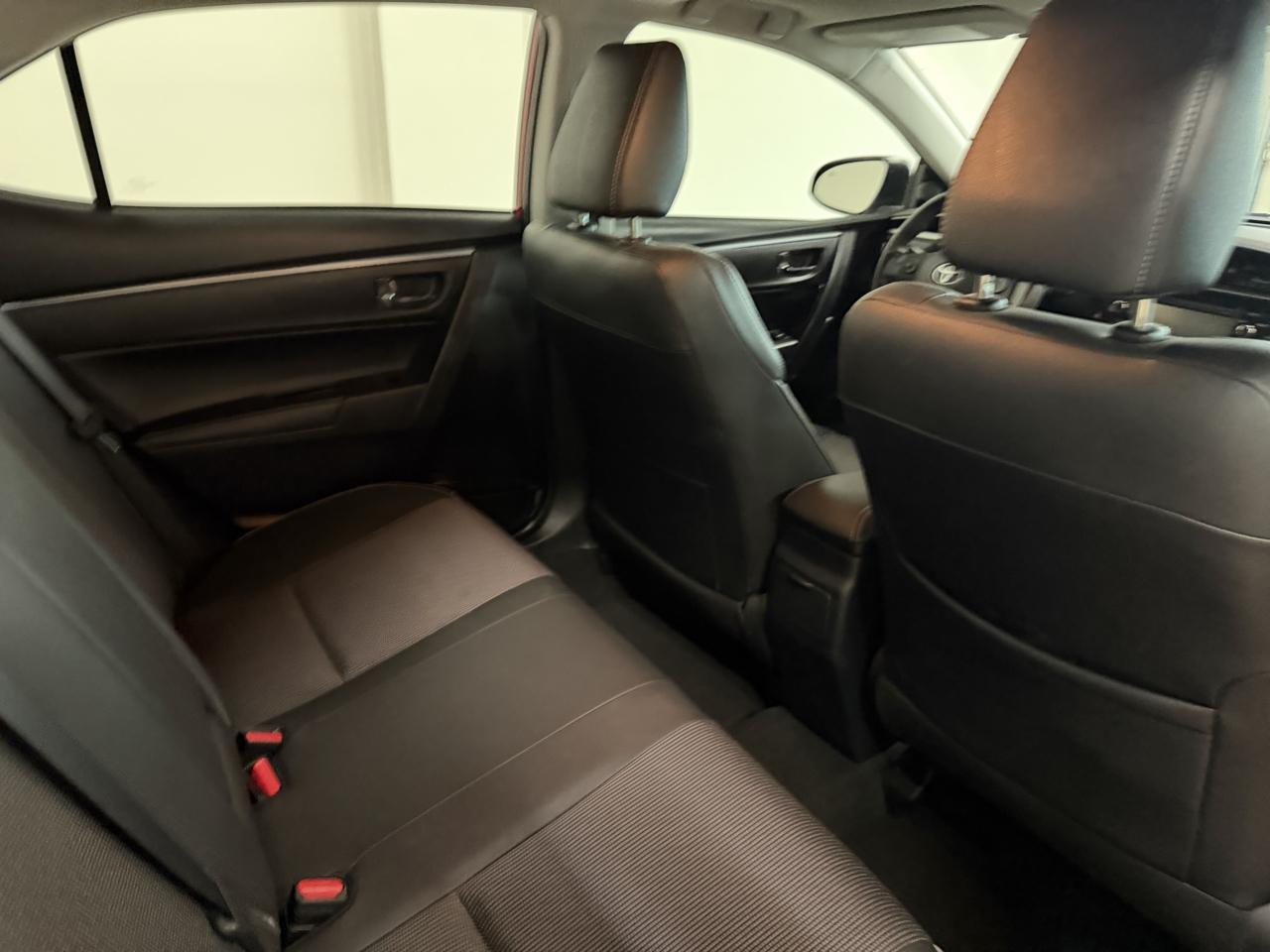 Toyota Corolla 4dr Sdn CVT S w/Special Edition Pkg (Natl) 2016