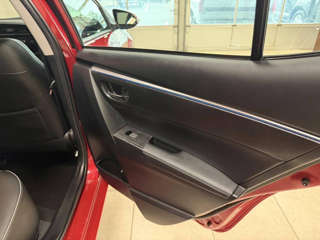 Toyota Corolla 4dr Sdn CVT S w/Special Edition Pkg (Natl) 2016