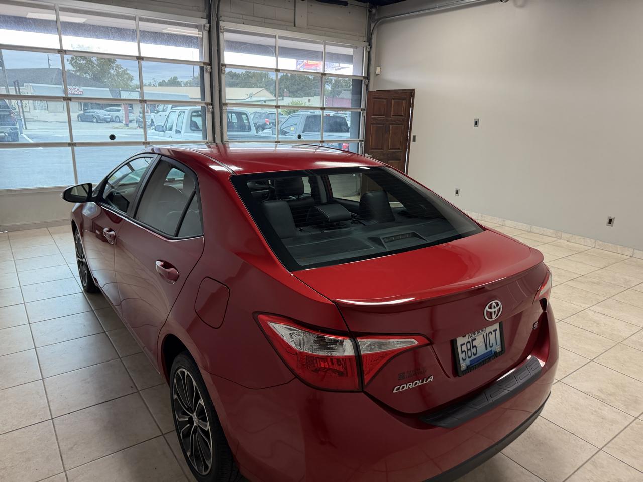 Toyota Corolla 4dr Sdn CVT S w/Special Edition Pkg (Natl) 2016