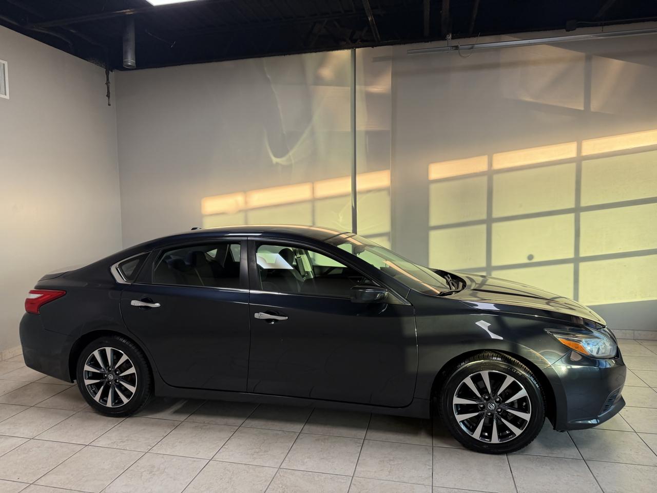 Nissan Altima 4dr Sdn I4 2.5 SV 2016