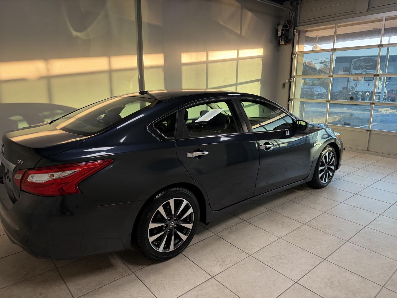 Nissan Altima 4dr Sdn I4 2.5 SV 2016