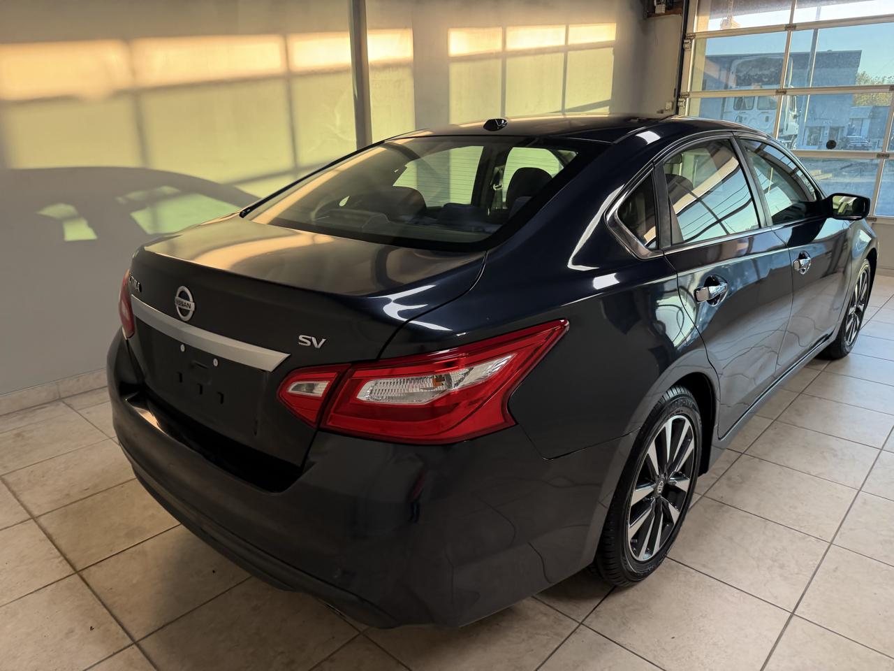 Nissan Altima 4dr Sdn I4 2.5 SV 2016