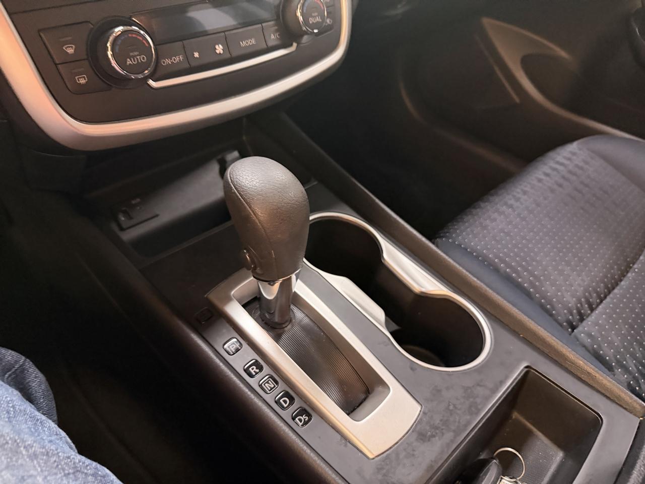 Nissan Altima 4dr Sdn I4 2.5 SV 2016