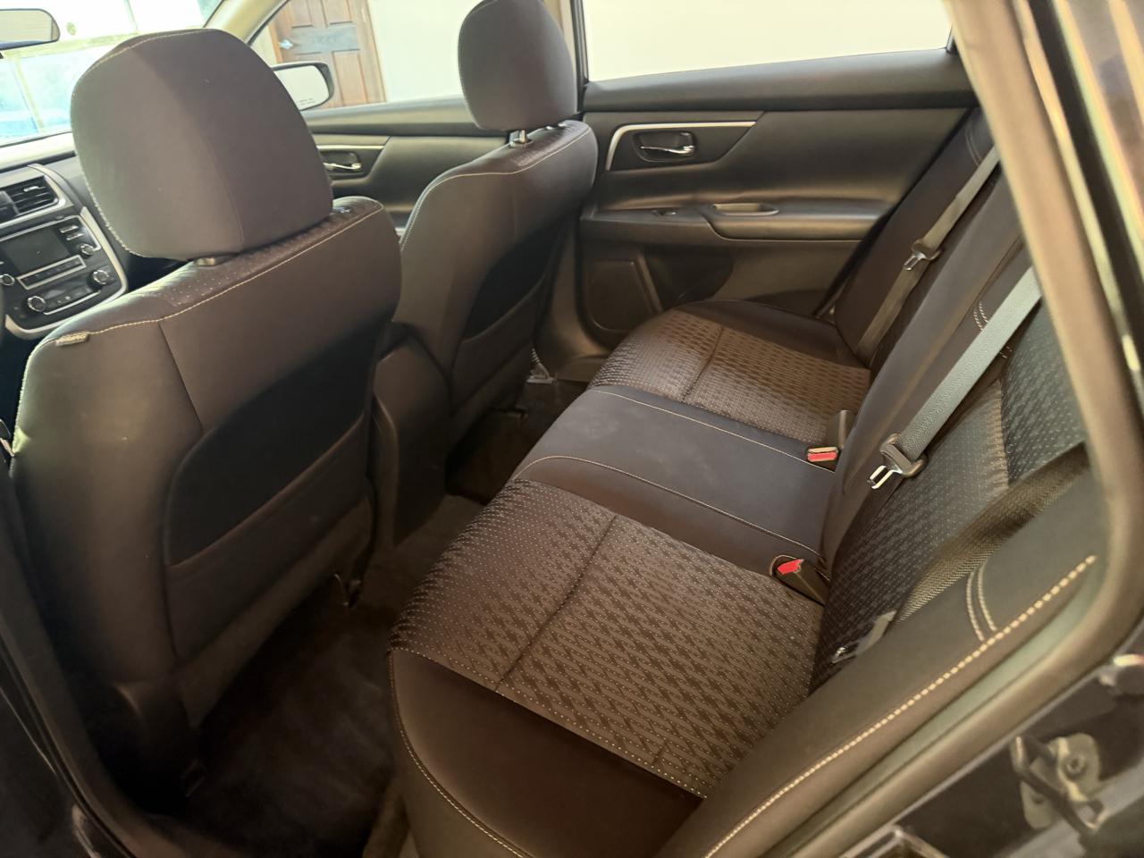 Nissan Altima 4dr Sdn I4 2.5 SV 2016