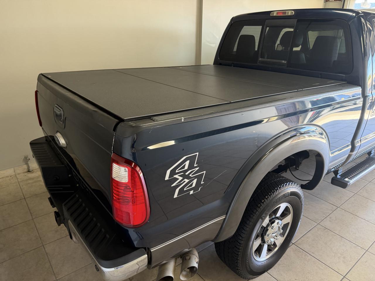 Ford Super Duty F-250 SRW 4WD Crew Cab 156" Lariat 2015
