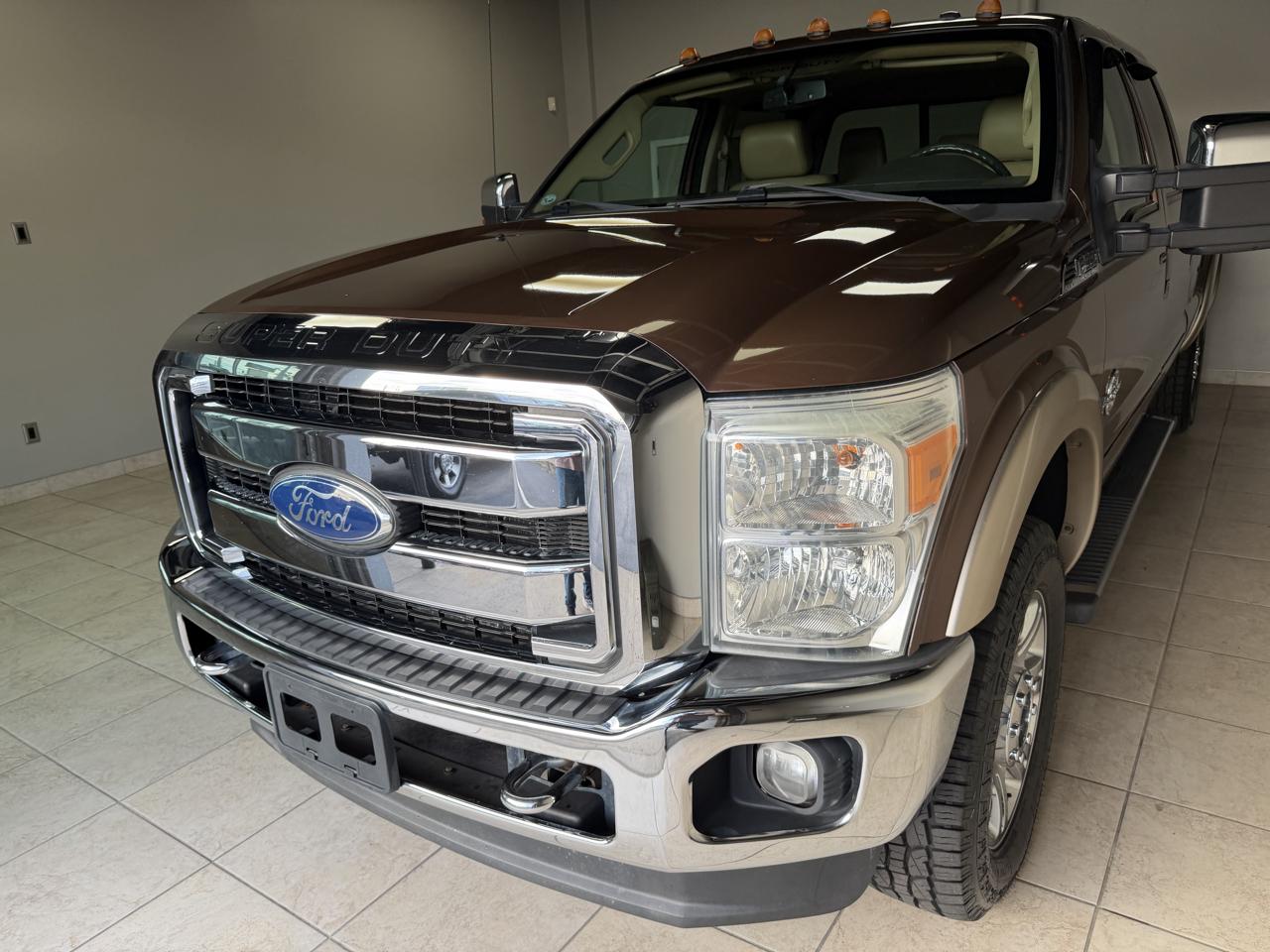 Ford Super Duty F-350 SRW 4WD Crew Cab 172" Lariat 2012