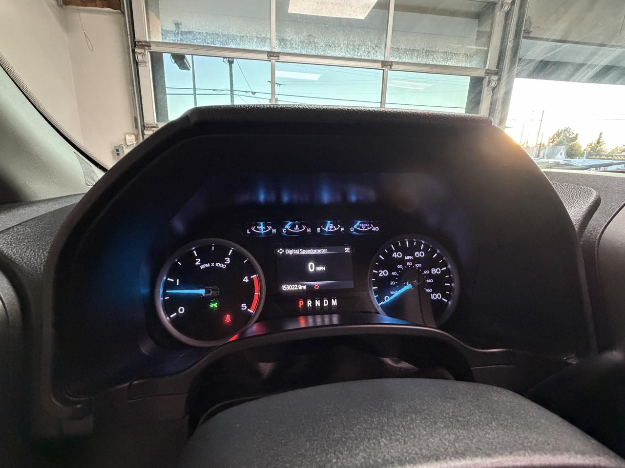 Ford Super Duty F-350 DRW Crew Cab 176" WB XLT 4WD 2020