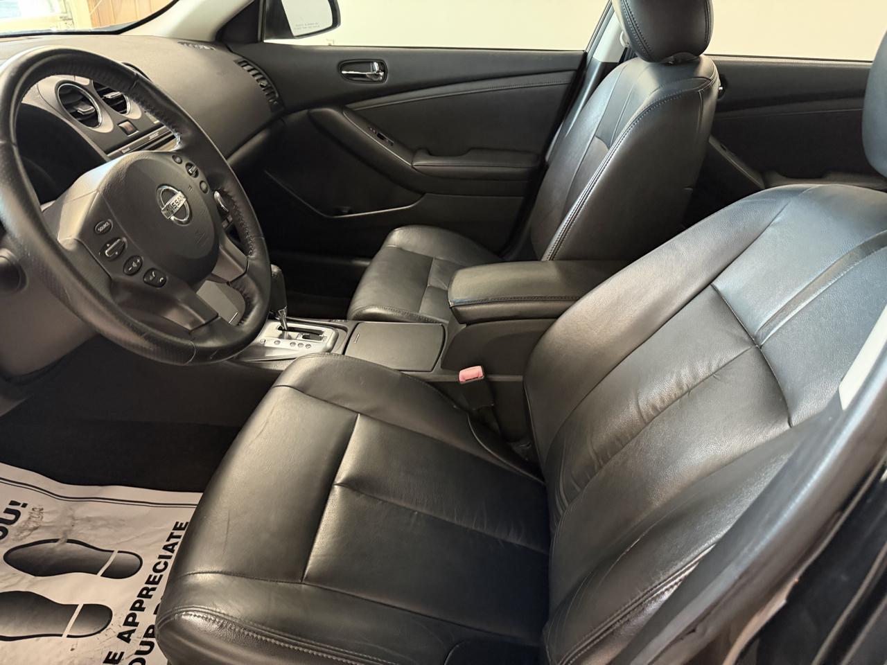 Nissan Altima 4dr Sdn I4 CVT 2.5 SL 2012