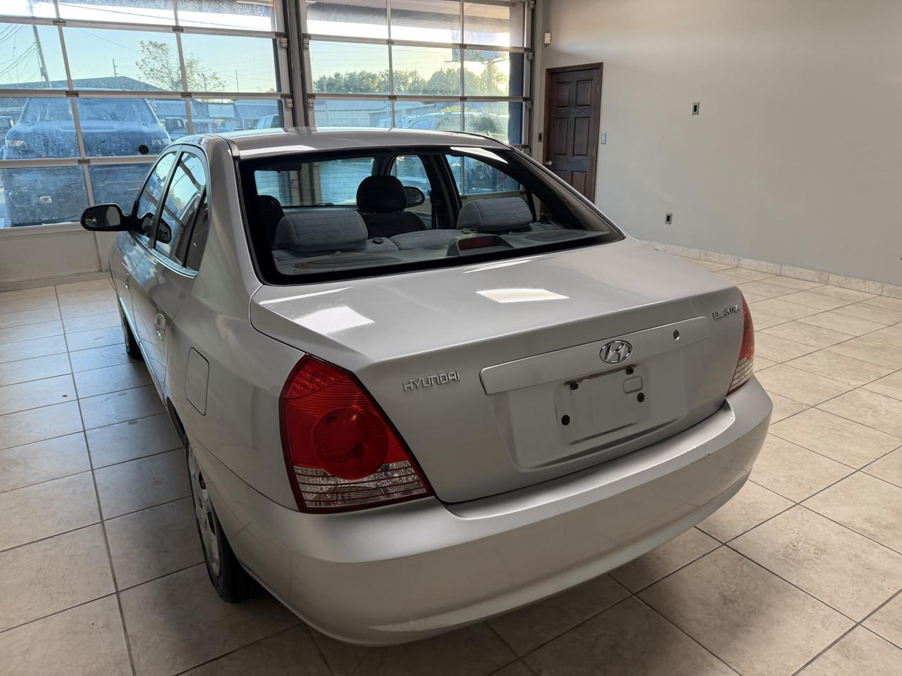 Hyundai Elantra 4dr Sdn Limited Auto 2006