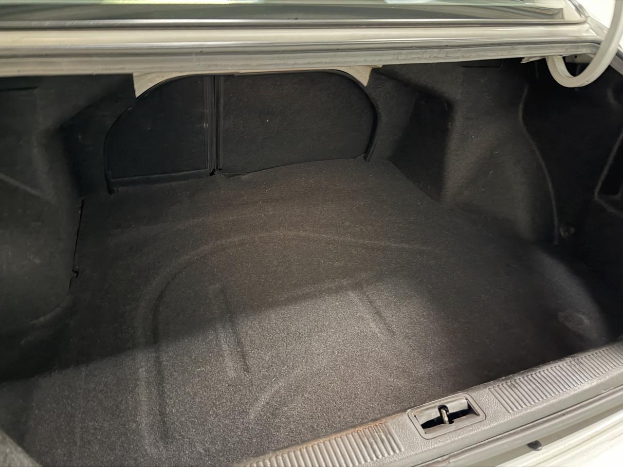 Hyundai Elantra 4dr Sdn Limited Auto 2006