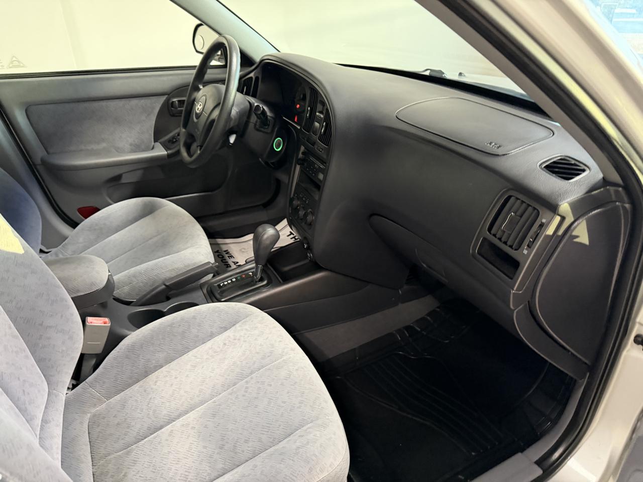 Hyundai Elantra 4dr Sdn Limited Auto 2006