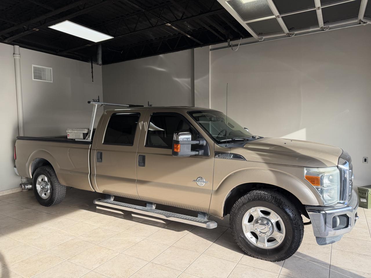 Ford Super Duty F-350 SRW 2WD Crew Cab 172" XLT 2011