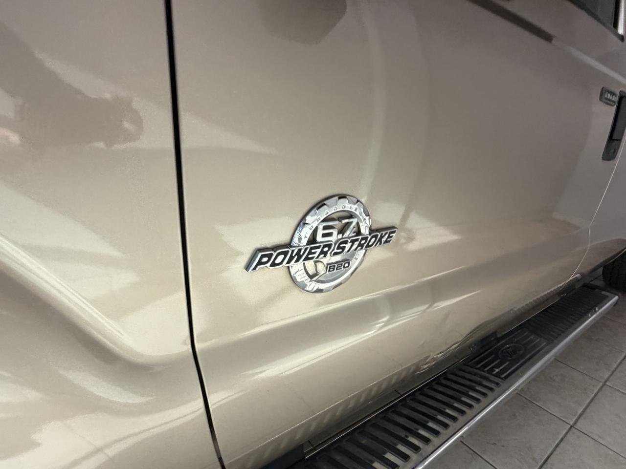 Ford Super Duty F-350 SRW 2WD Crew Cab 172" XLT 2011