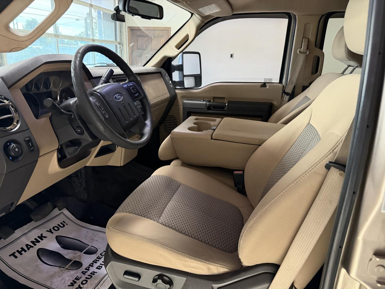 Ford Super Duty F-350 SRW 2WD Crew Cab 172" XLT 2011