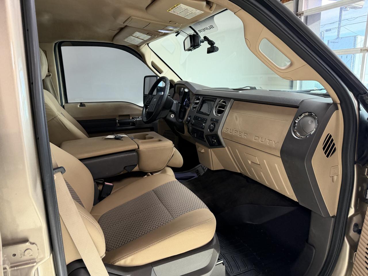 Ford Super Duty F-350 SRW 2WD Crew Cab 172" XLT 2011
