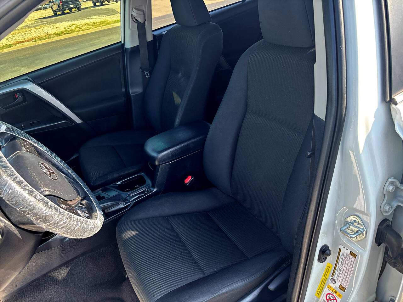 Toyota RAV4  2017 Toyota RAV4  2017