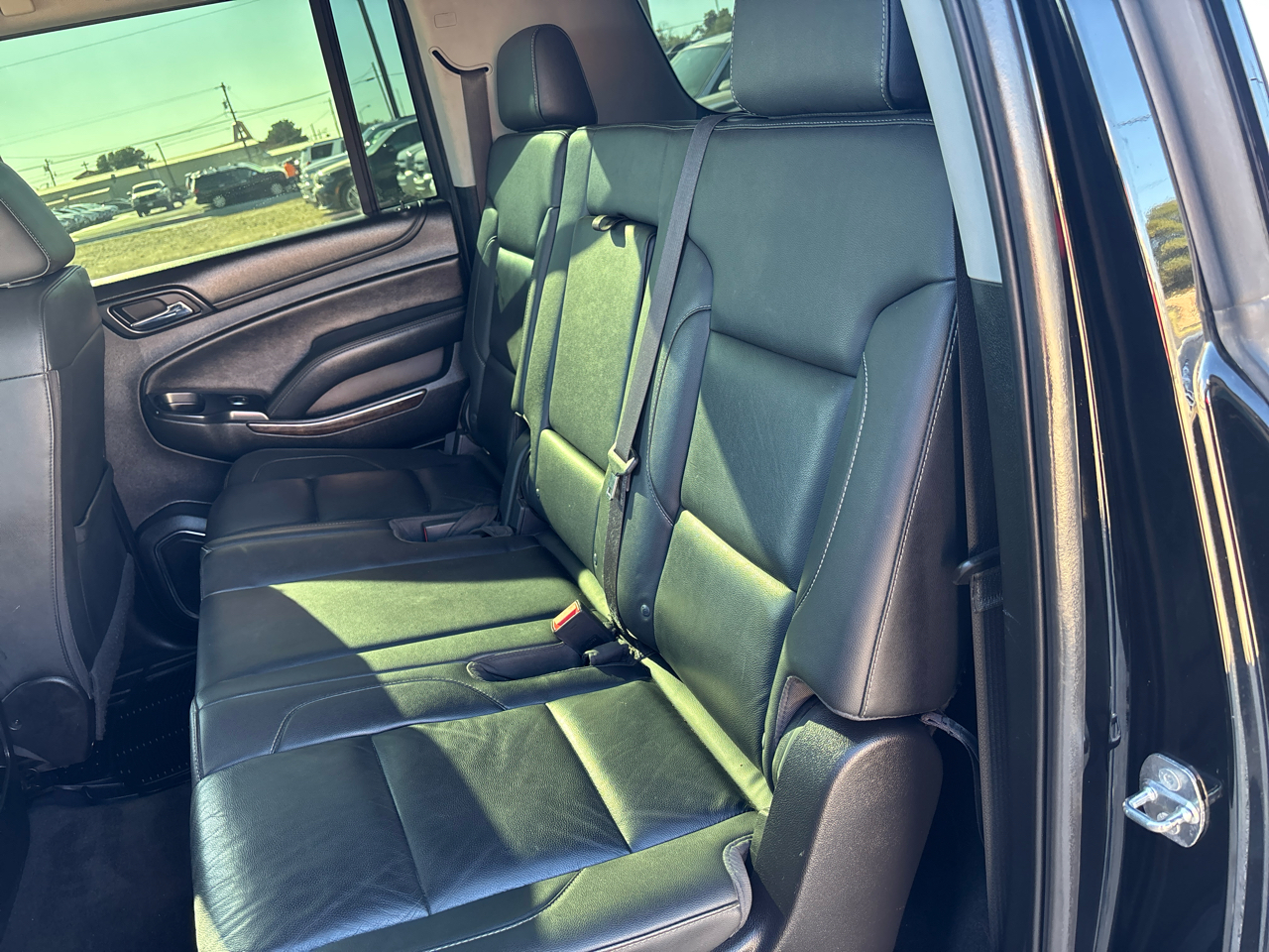 Chevrolet Suburban  2018