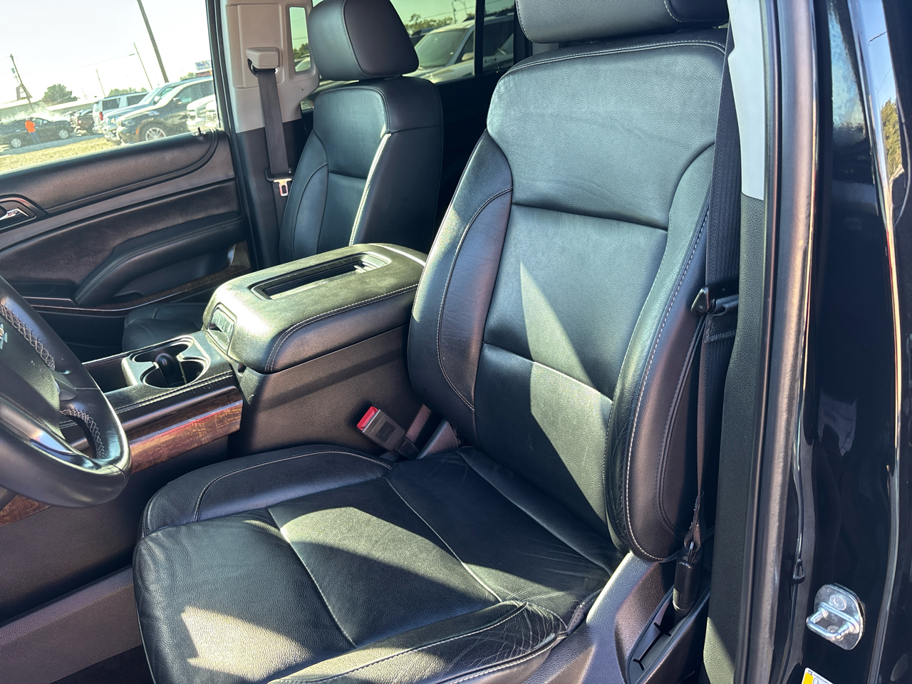 Chevrolet Suburban  2018