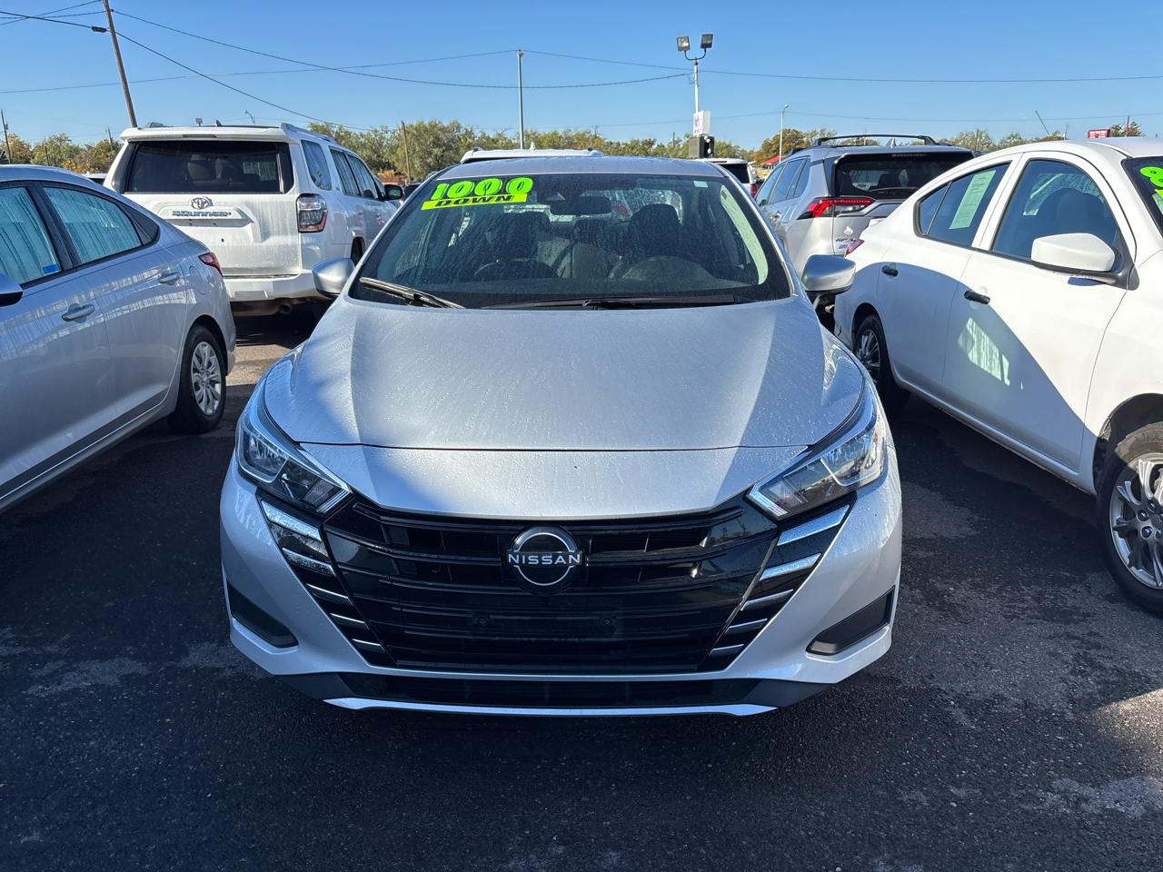 2023 Nissan Versa Sedan SV