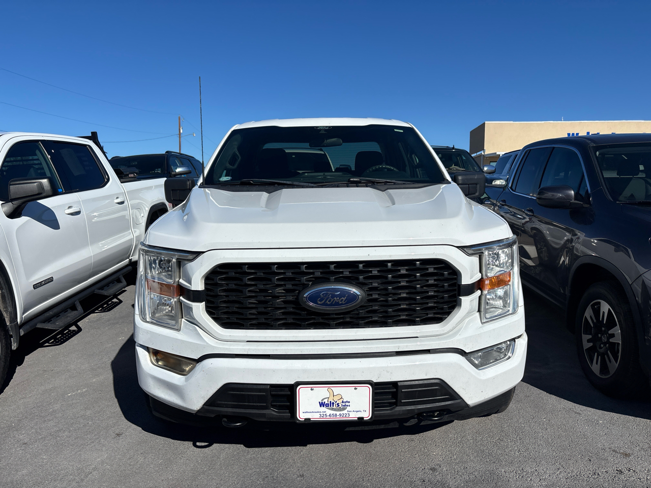2022 Ford F-150 XL's photo