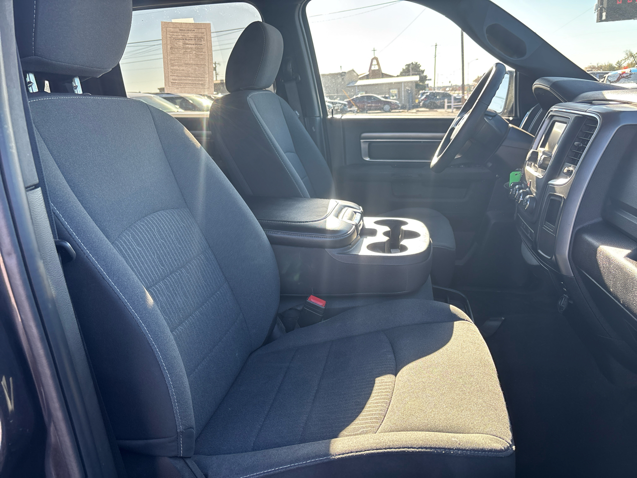 RAM 1500 Classic  2024