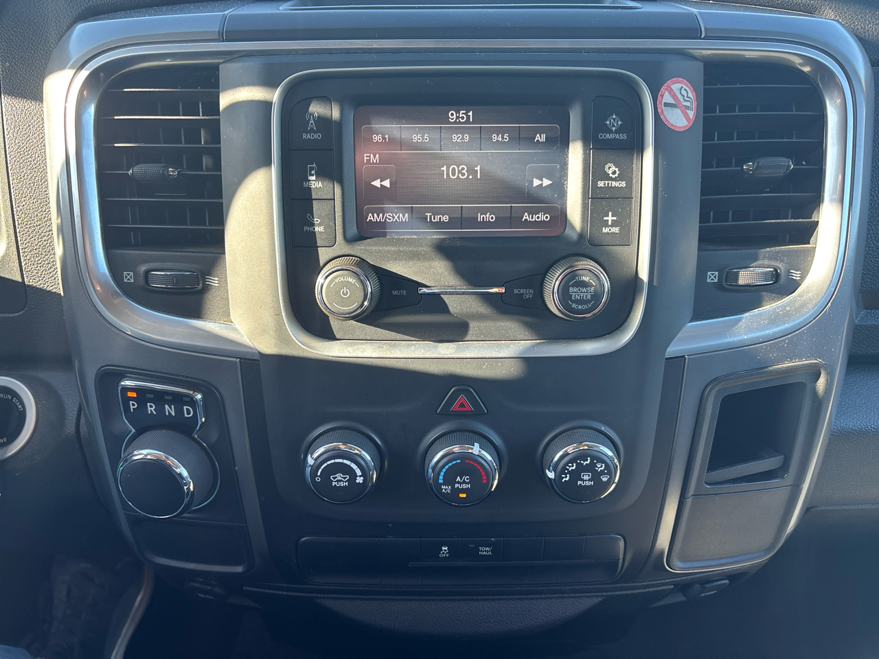 RAM 1500 Classic  2024