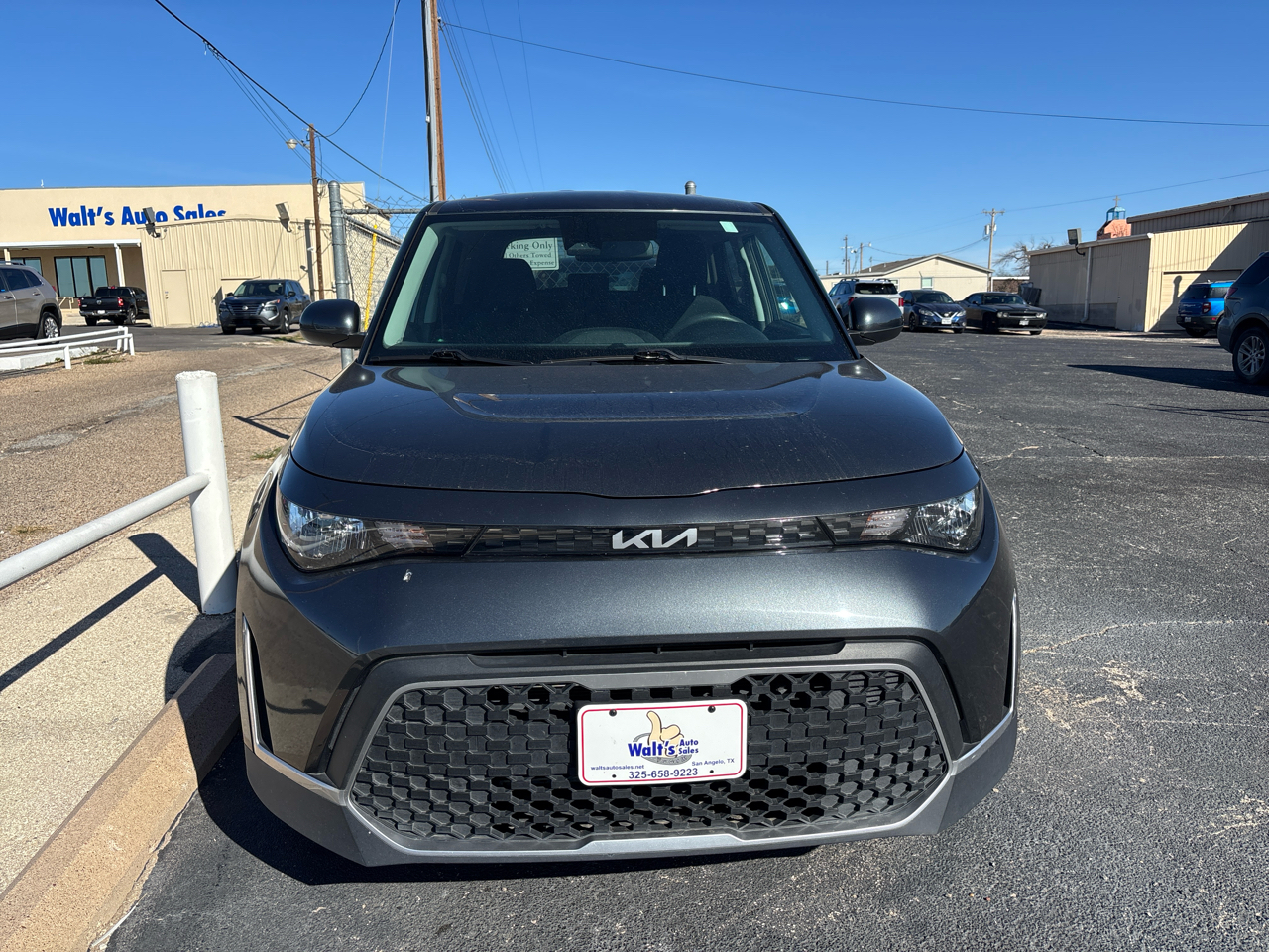 2023 Kia Soul LX's photo