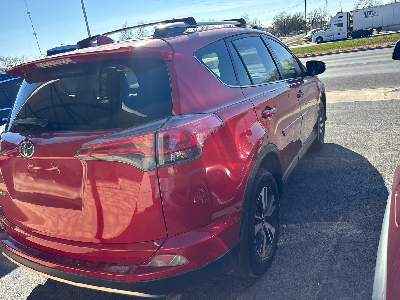 Toyota RAV4  2017