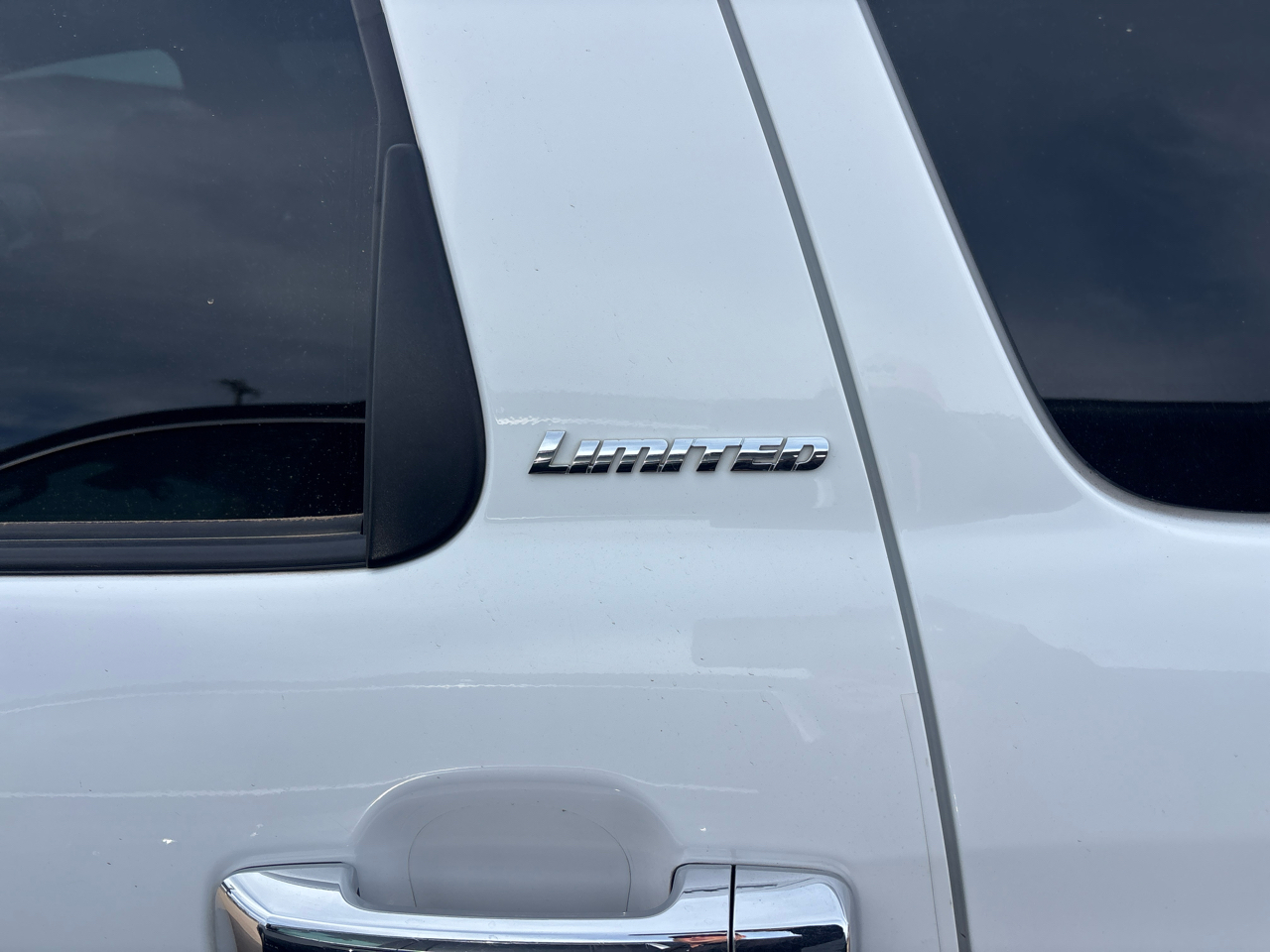 Toyota Sequoia  2018