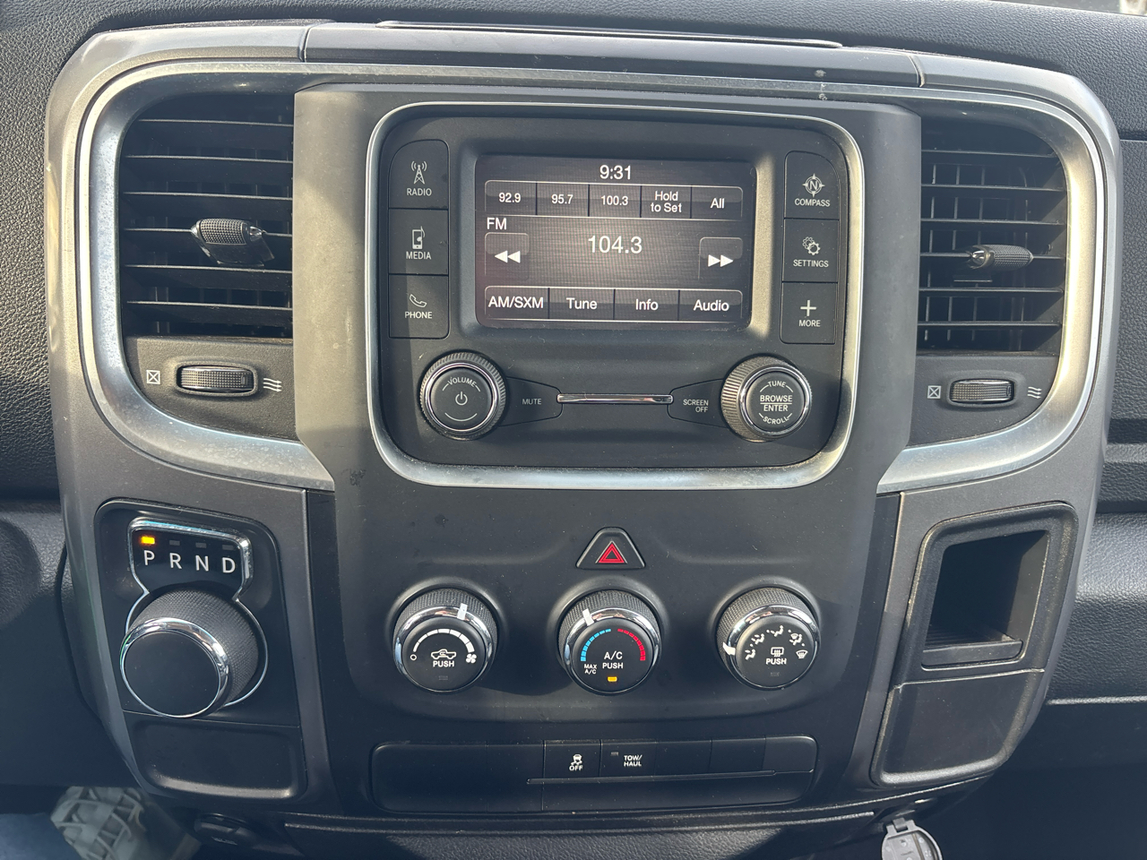 RAM 1500 Classic  2024