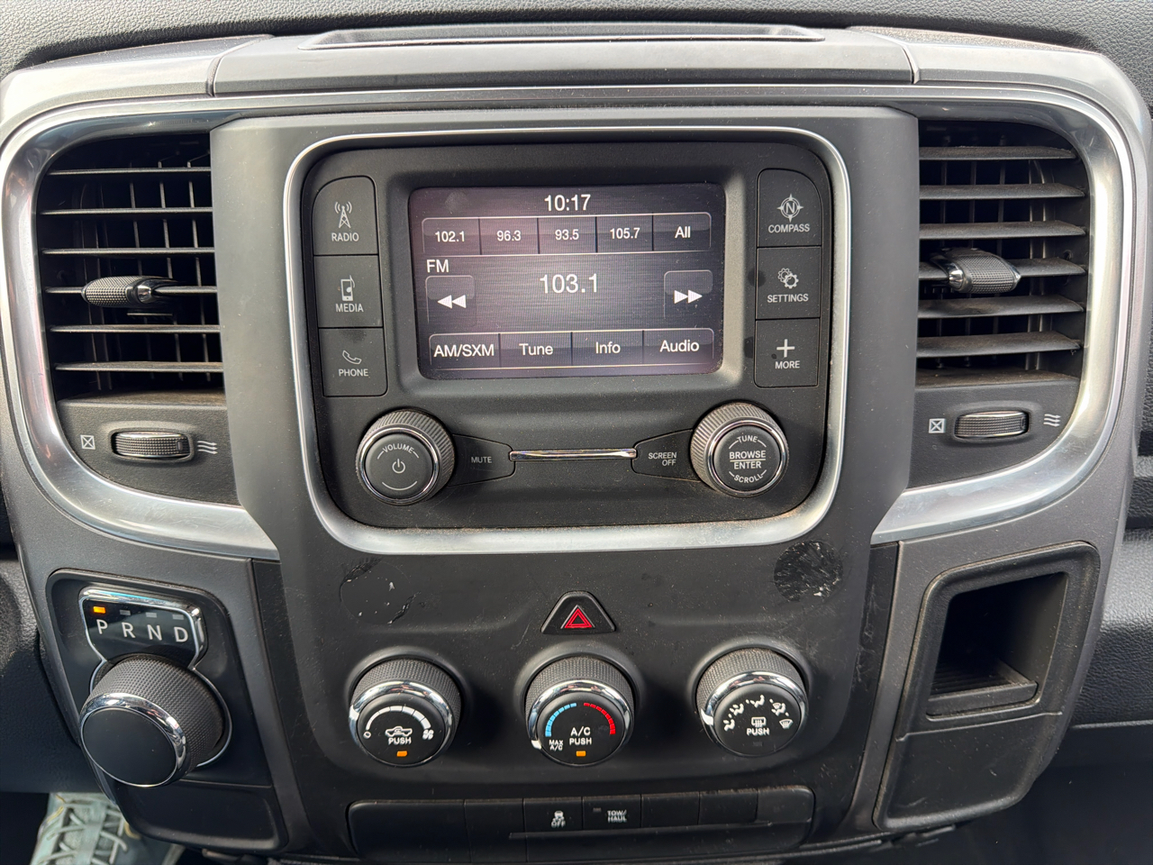 RAM 1500 Classic  2024