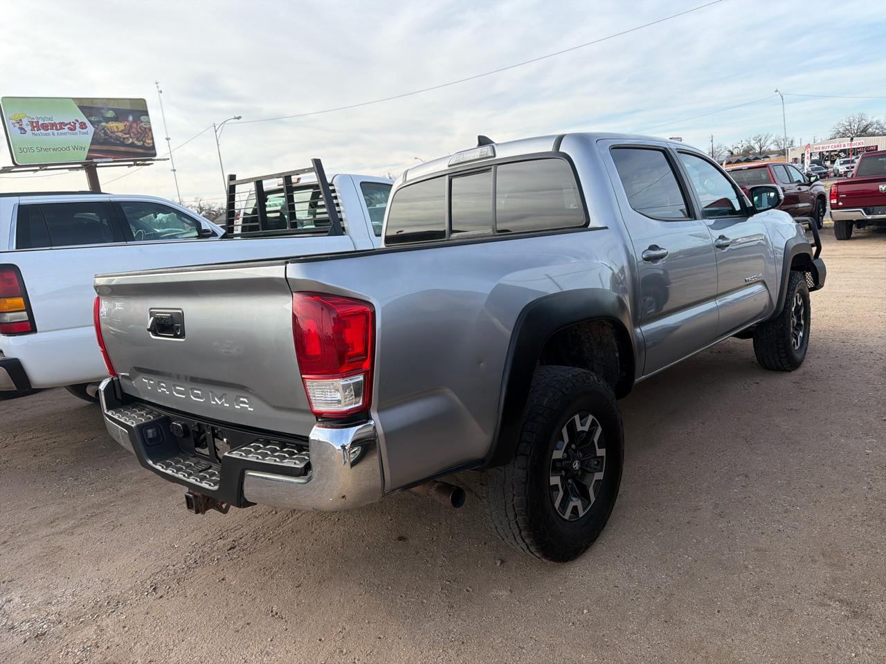 Toyota Tacoma  2016