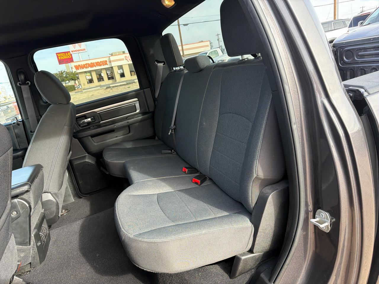 RAM 1500 Classic  2024