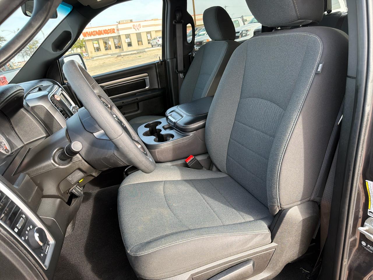 RAM 1500 Classic  2024