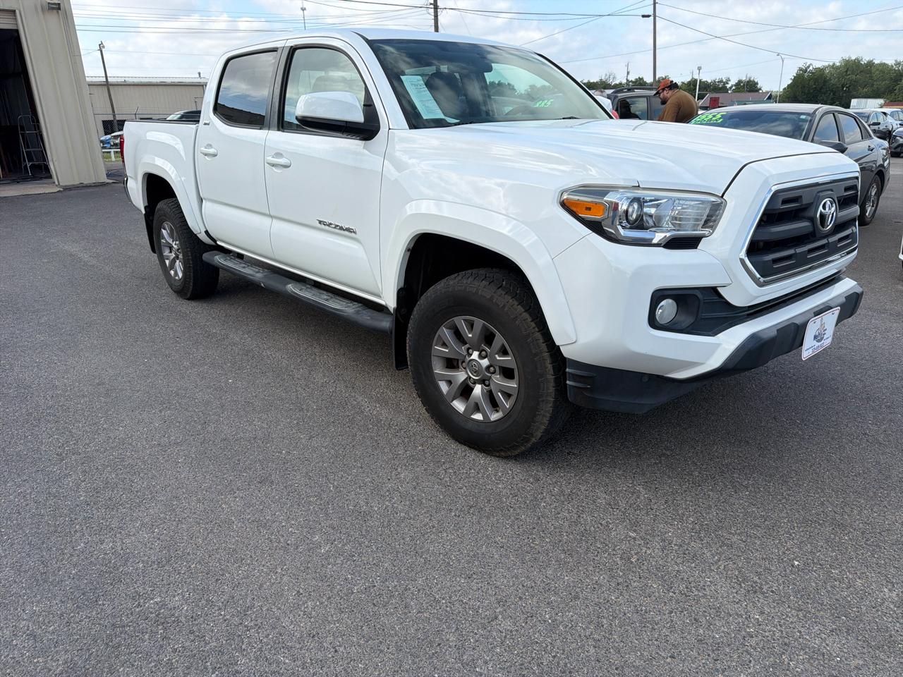 Toyota Tacoma  2016